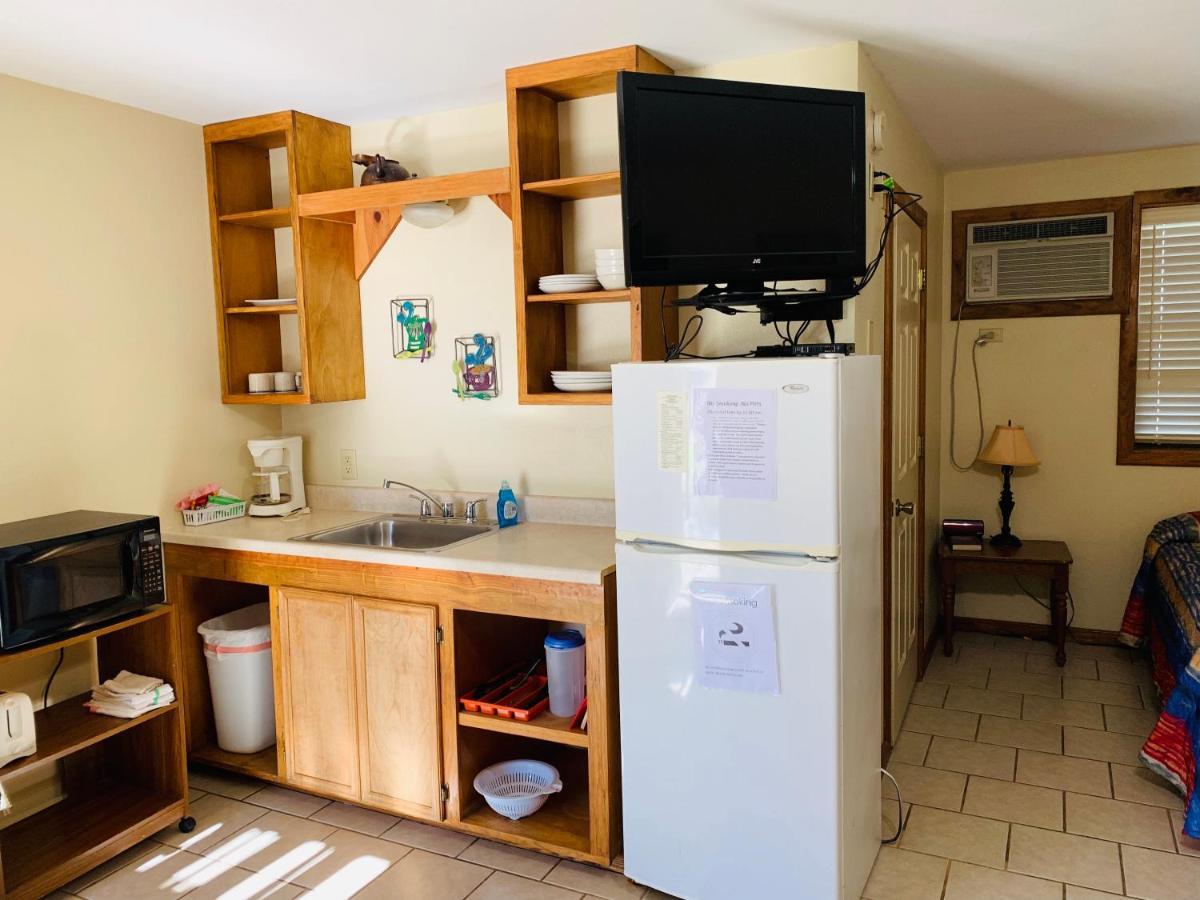 فندق Holly Park Marina Milam المظهر الخارجي الصورة